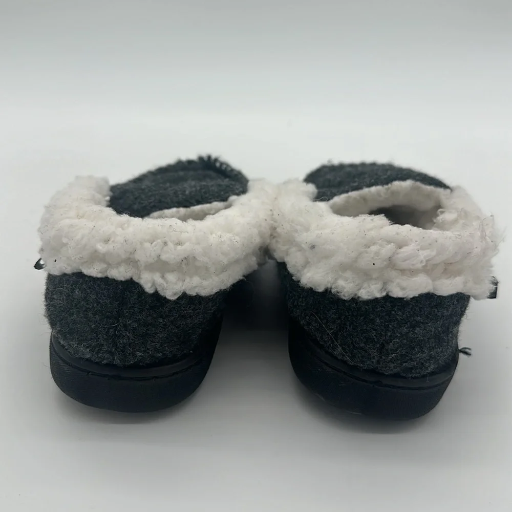 Lucky Brand Boy’s Memory Foam House Slippers Size 2-3